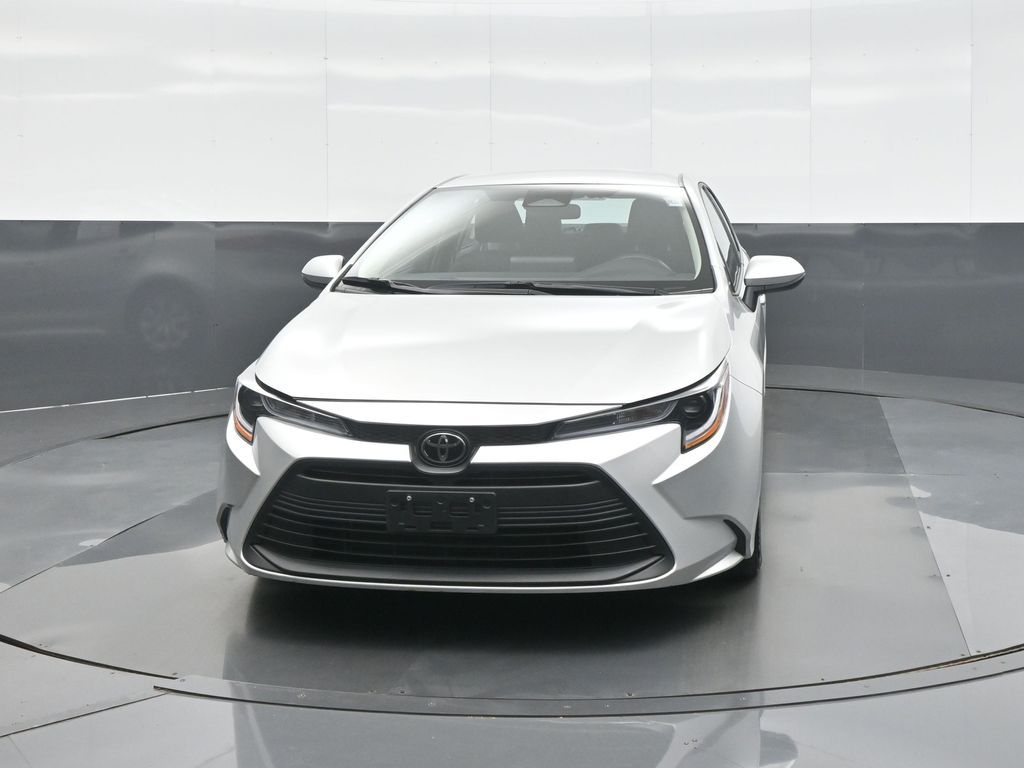 Certified 2025 Toyota Corolla LE with VIN 5YFB4MDE7SP288537 for sale in Kansas City