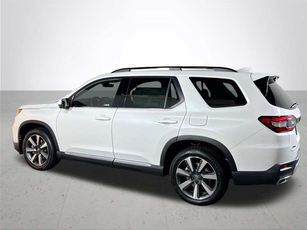 2025 Honda Pilot Touring
