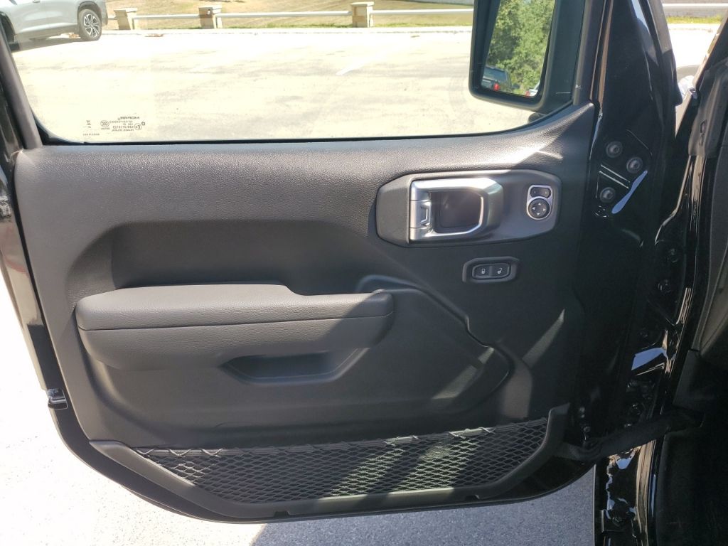 New Car 2025 Jeep Wrangler  For Sale Under $50,000 In Austin, Texas