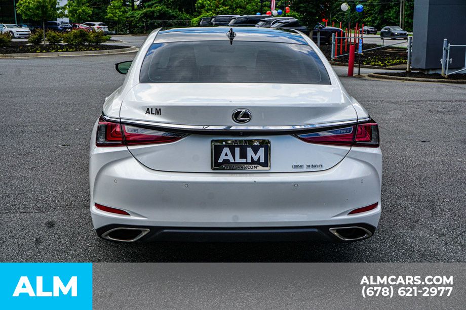 Used 2024 White Lexus 350 image 11