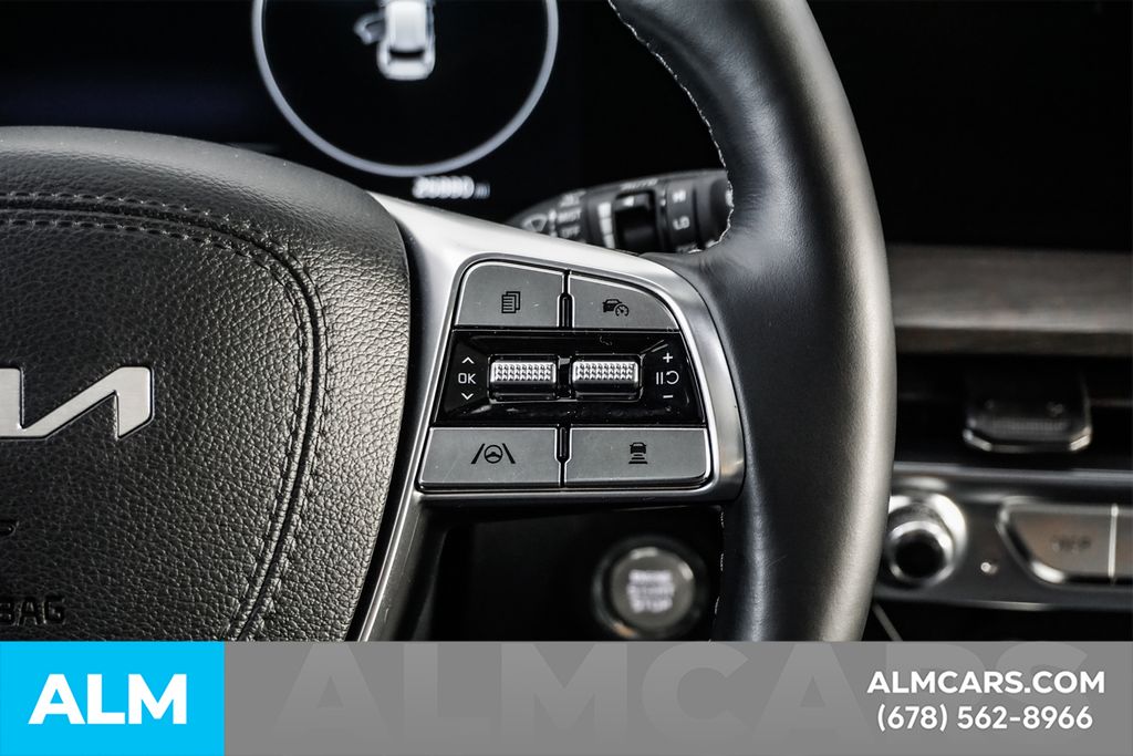 Used 2024 White Kia SX-Prestige X-Line image 30