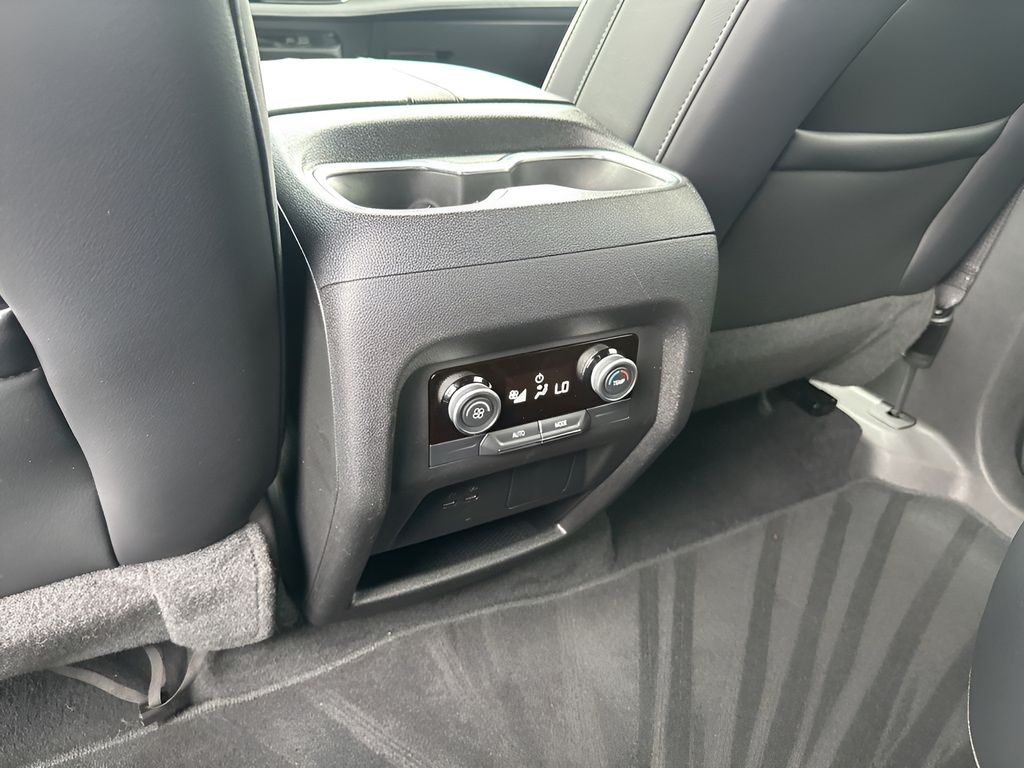 Used Car 2025 Buick Enclave  Preferred For Sale Under $40,000 In Austin, Texas