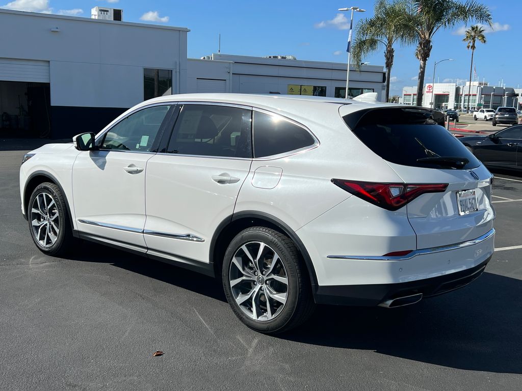 Thumbnail: 2023 Acura MDX - 8