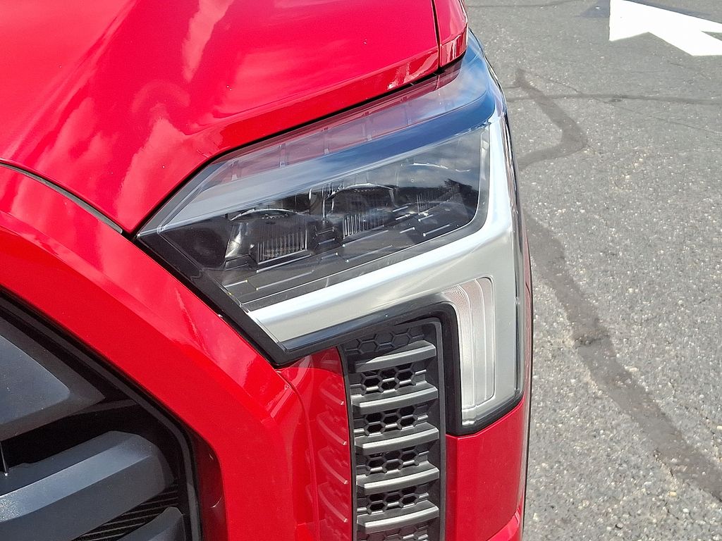 Thumbnail: 2025 Toyota Tundra - 9