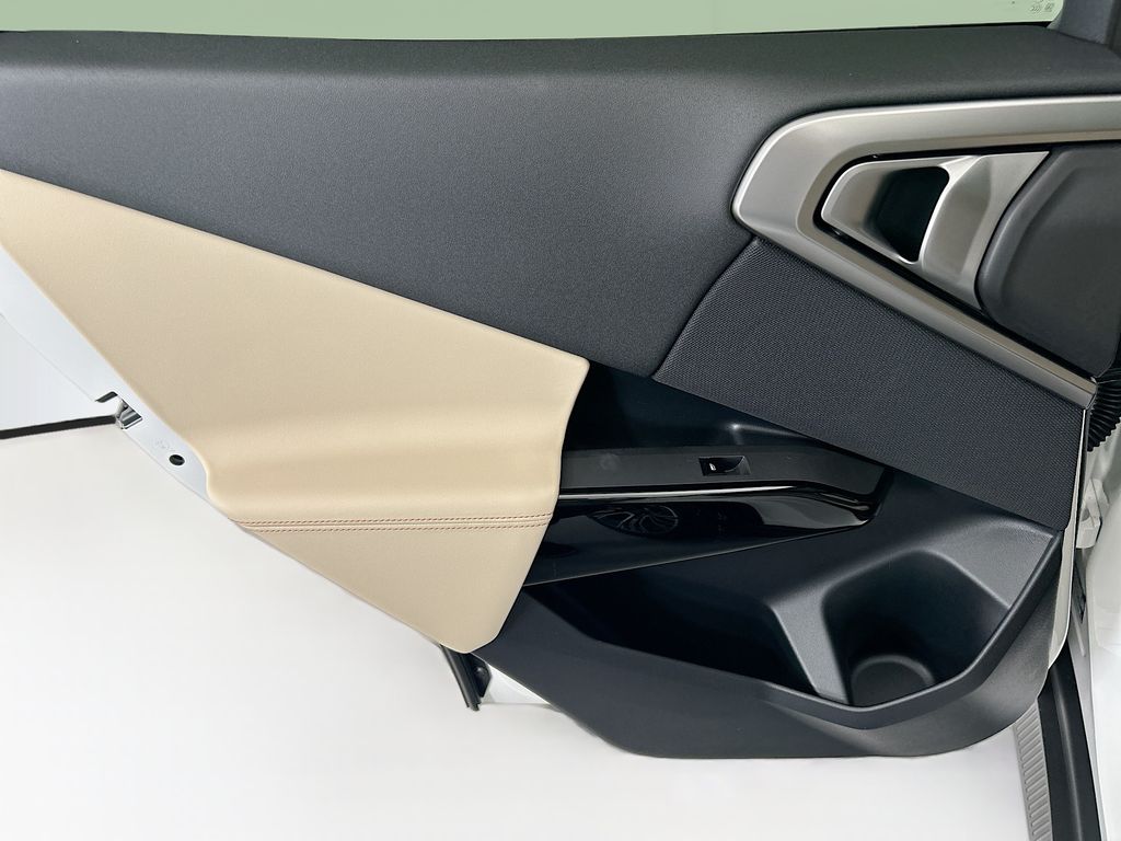 Thumbnail: 2026 BMW X3 - 25