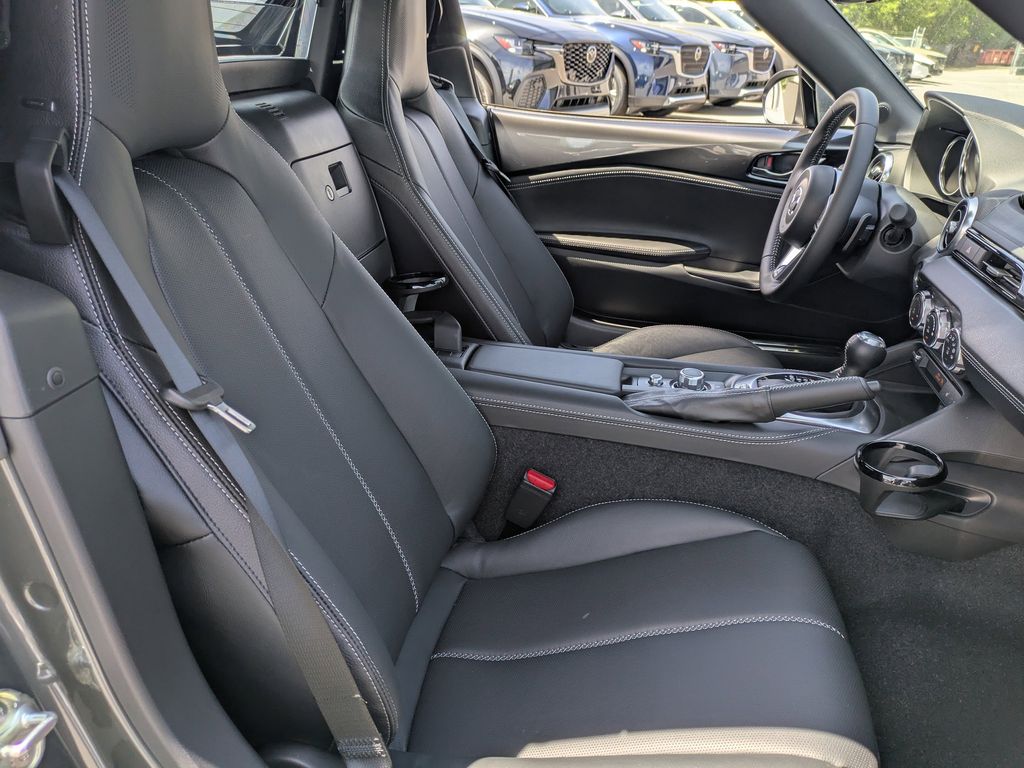 2026 Mazda MX-5 Miata RF Grand Touring