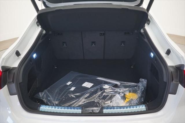 Thumbnail: 2025 Audi A5 - 11