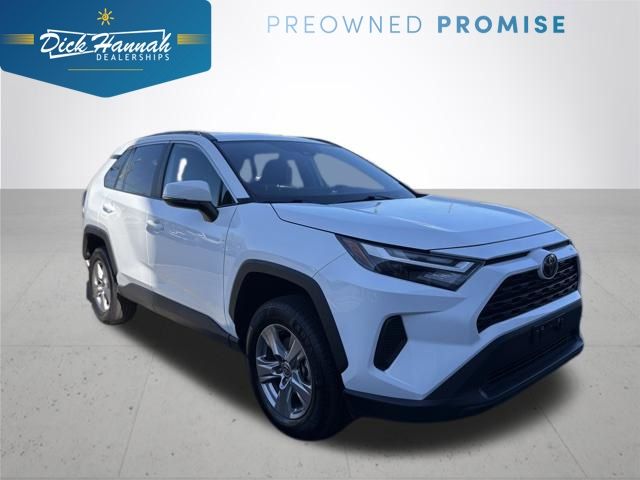 2025 Toyota RAV4 XLE AWD