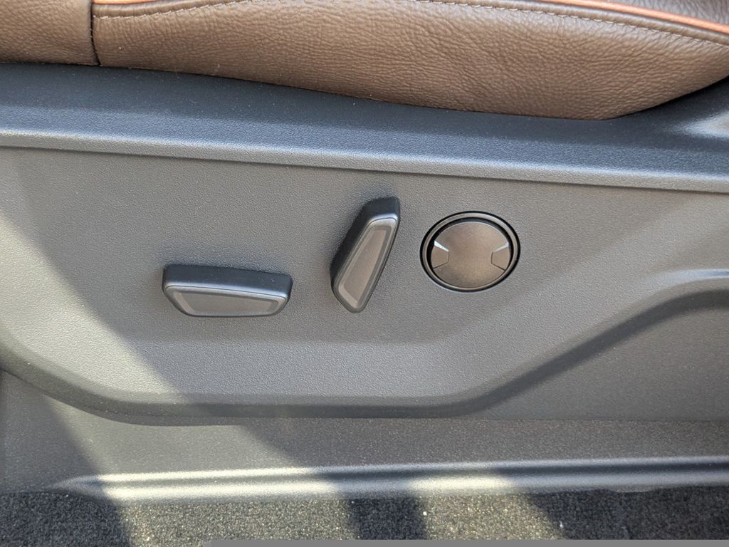 2025 Ford Expedition King Ranch MAX