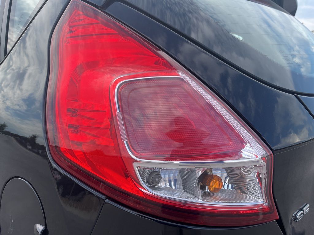 Thumbnail: 2019 Ford Fiesta - 7