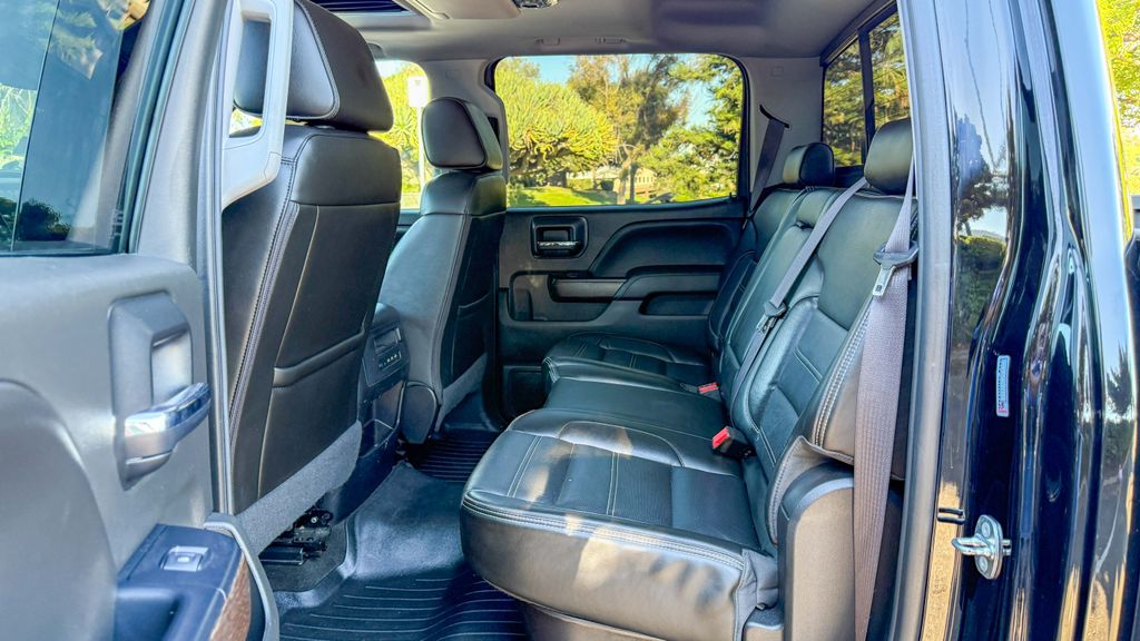 Used 2017 GMC Sierra 1500 Denali 4D Crew Cab