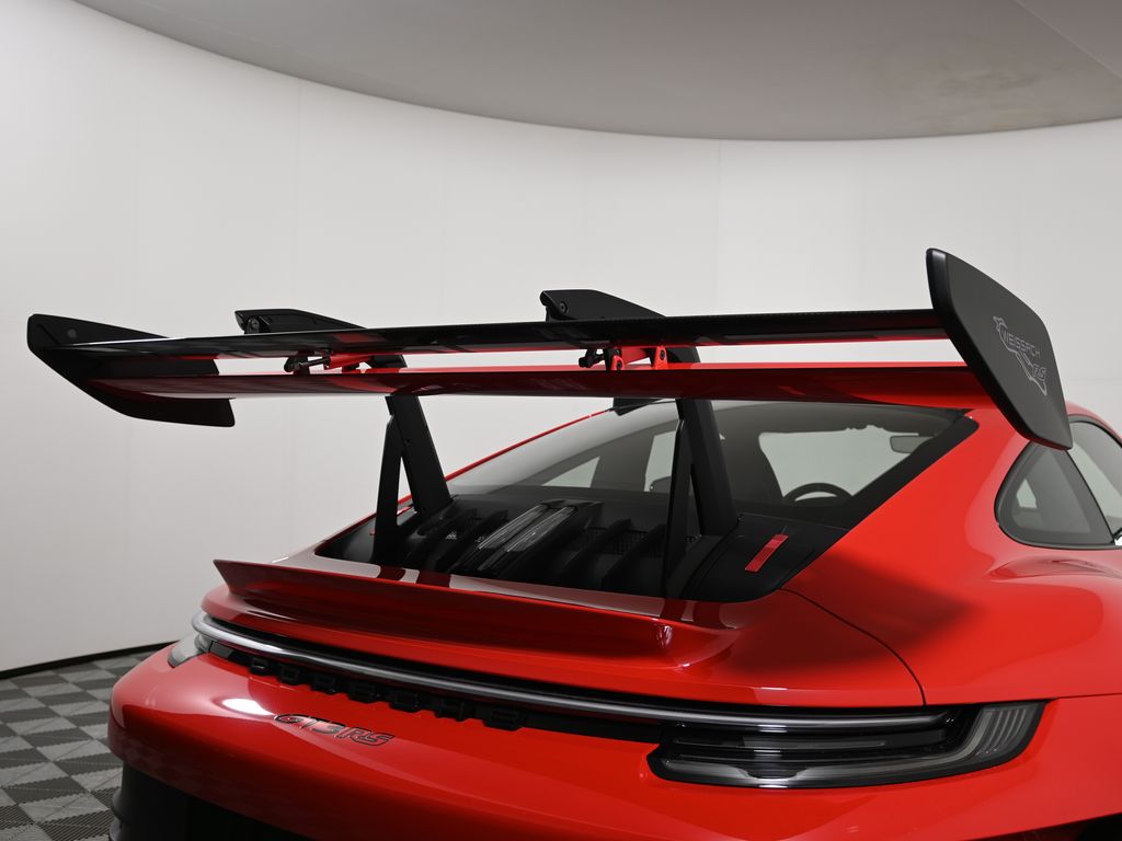 Thumbnail: 2025 Porsche 911 - 14