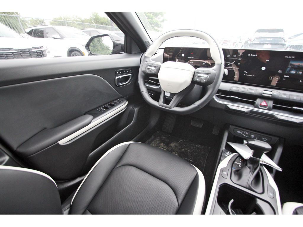 New 2026 Kia K4 Hatchback Hatchback