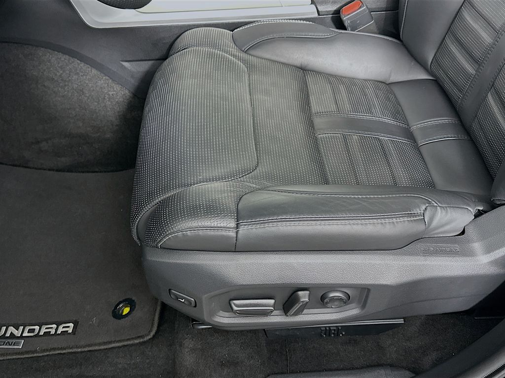 Thumbnail: 2023 Toyota Tundra - 19