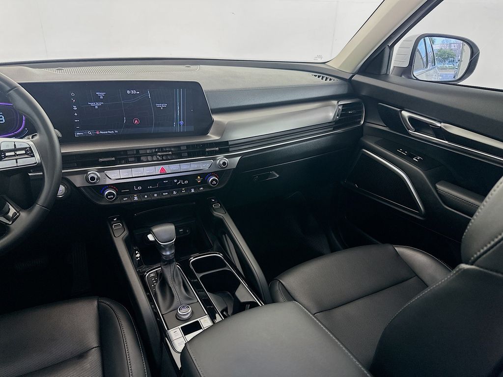 Thumbnail: 2025 Kia Telluride - 24