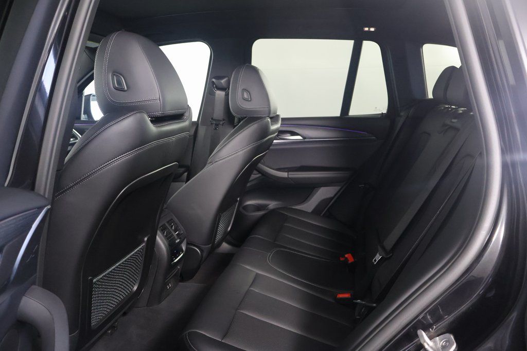 2024 BMW X3 sDrive30i 8