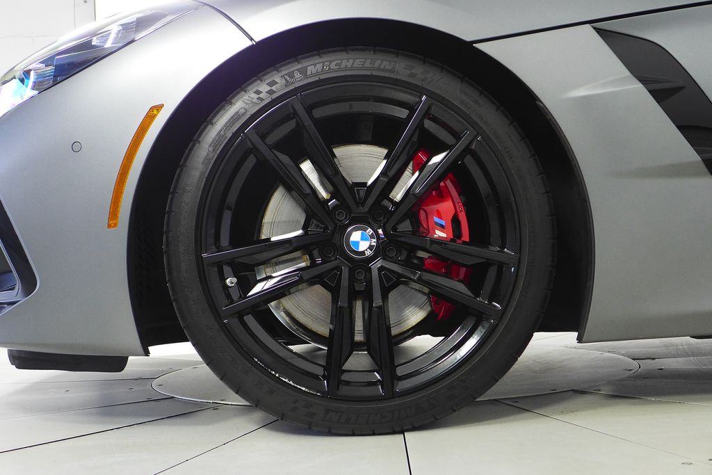 Thumbnail: 2025 BMW Z4 - 5