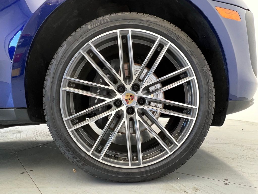 2024 Porsche Macan  27