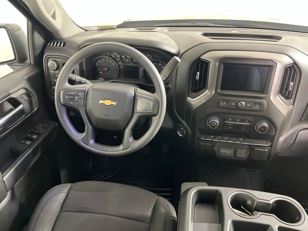 Thumbnail: 2026 Chevrolet Silverado 1500 - 14
