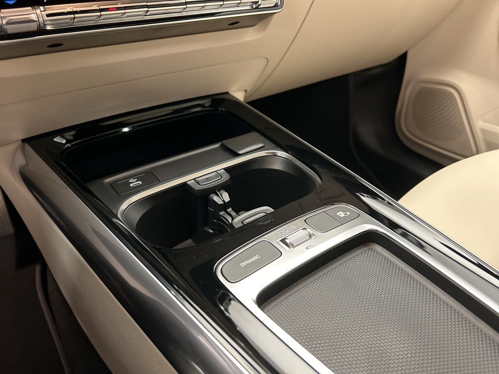 Thumbnail: 2026 Mercedes-Benz GLA - 20