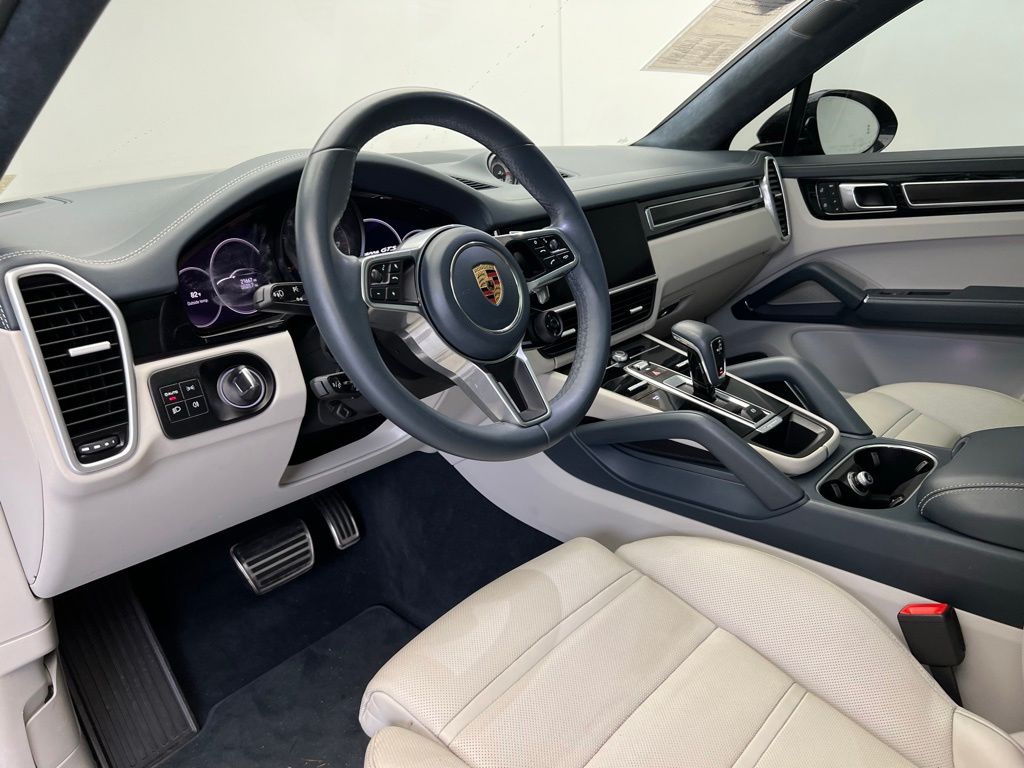 Thumbnail: 2023 Porsche  - 4