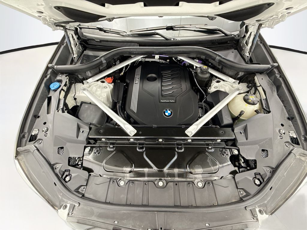 Thumbnail: 2023 BMW X6 - 28