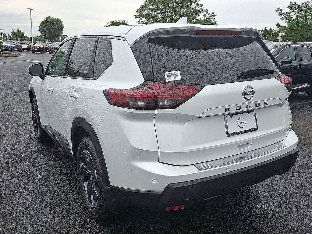 Thumbnail: 2025 Nissan Rogue - 3