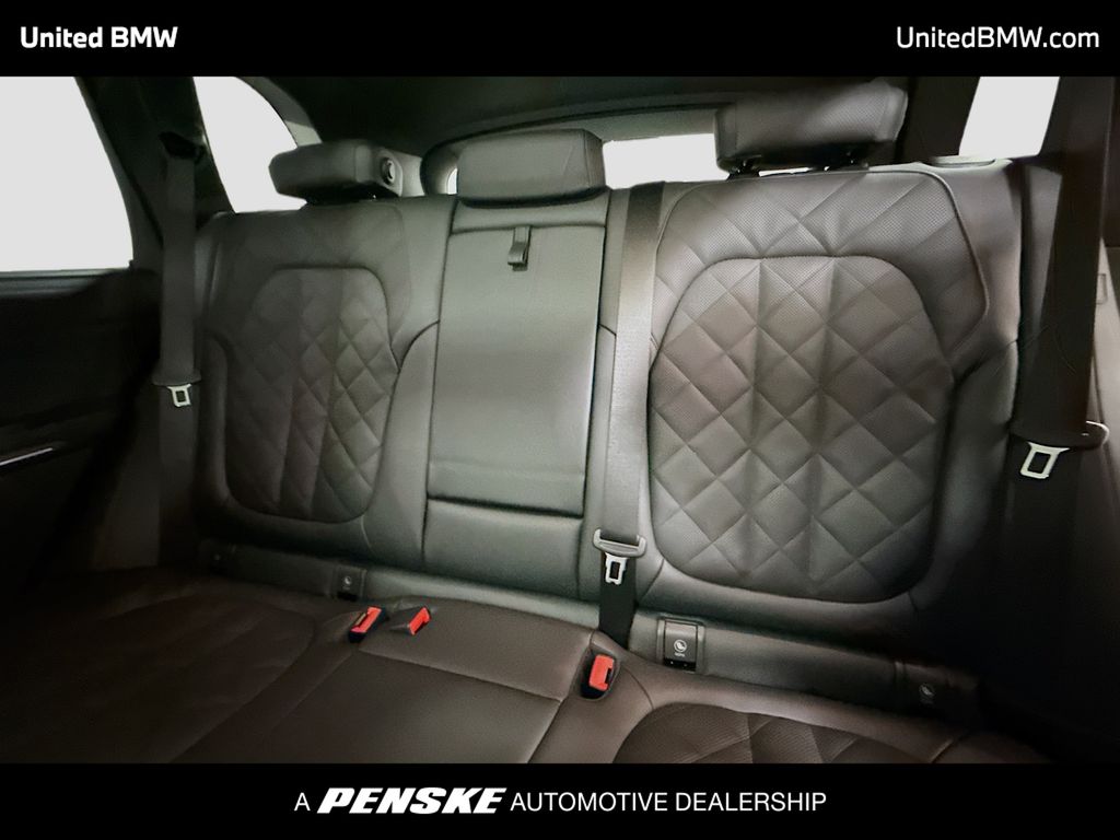 Thumbnail: 2026 BMW X5 - 13