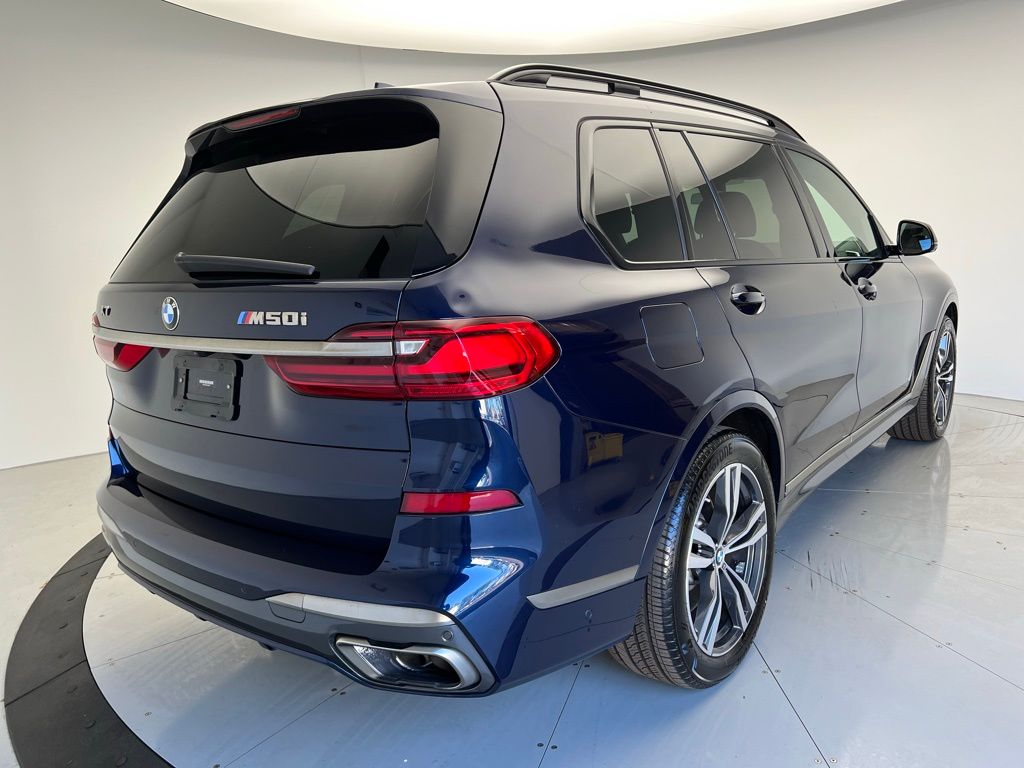 2020 BMW X7 M50i 3