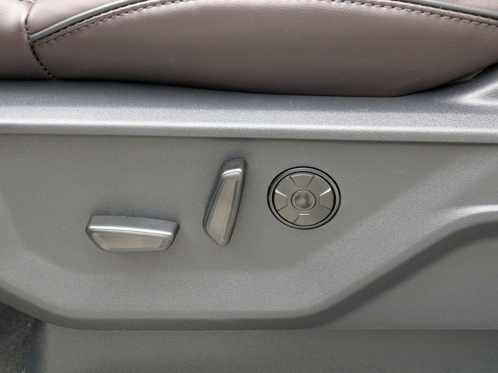 2025 Ford Expedition Platinum MAX