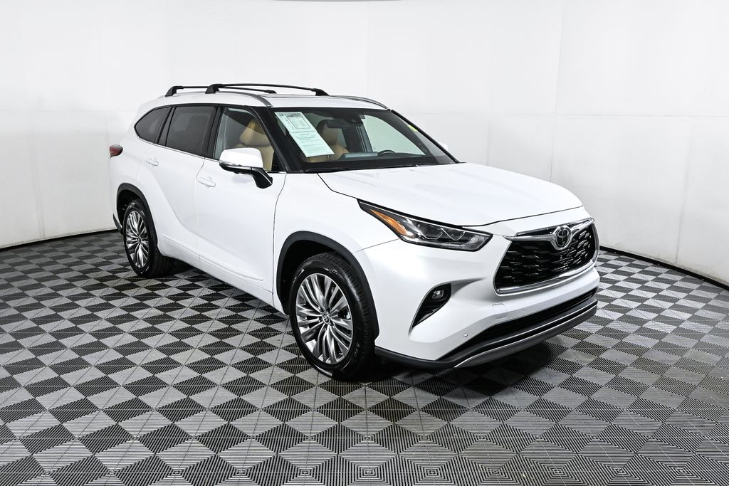 2023 Toyota Highlander Platinum 1