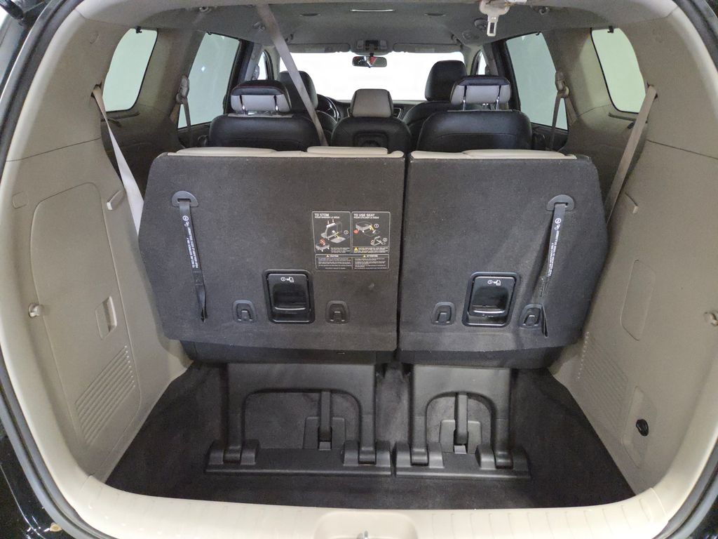 2021 Kia Sedona EX photo 20