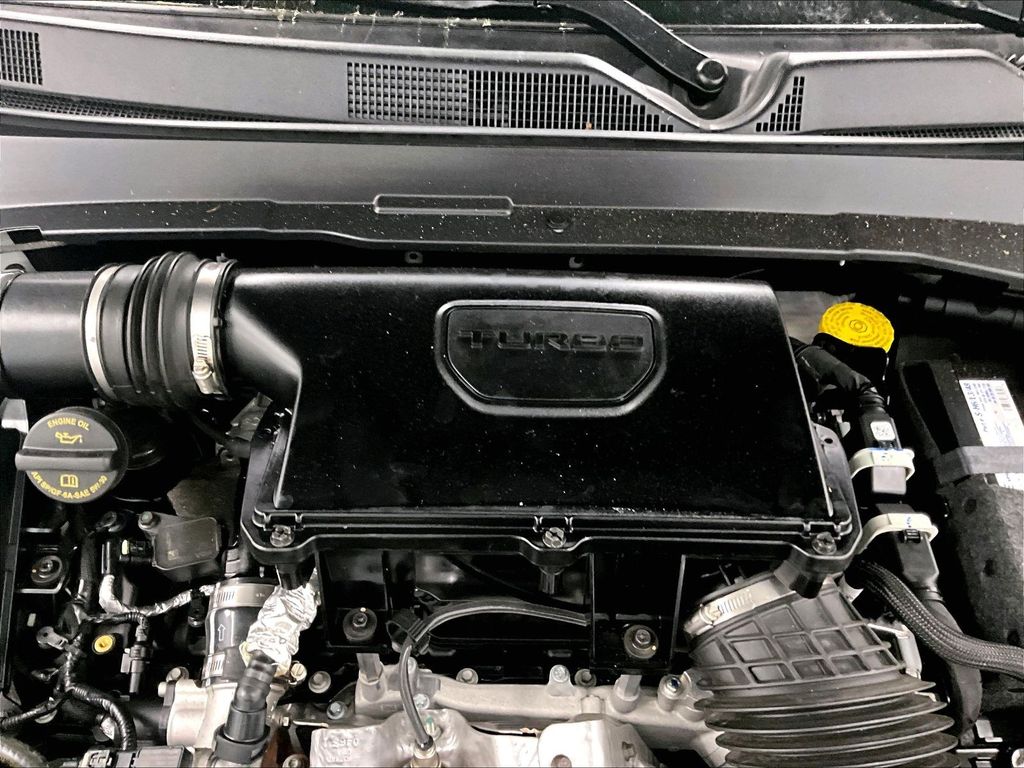 2024 Jeep Compass — photo 32