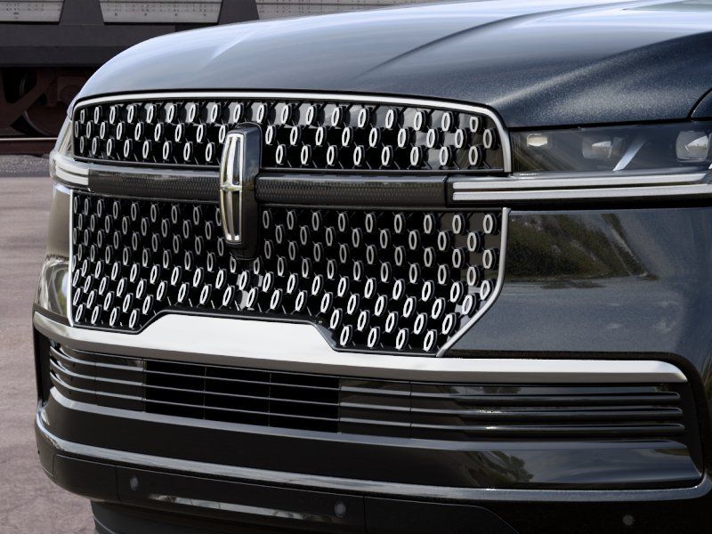 New 2027 Black Metallic Lincoln Reserve image 17