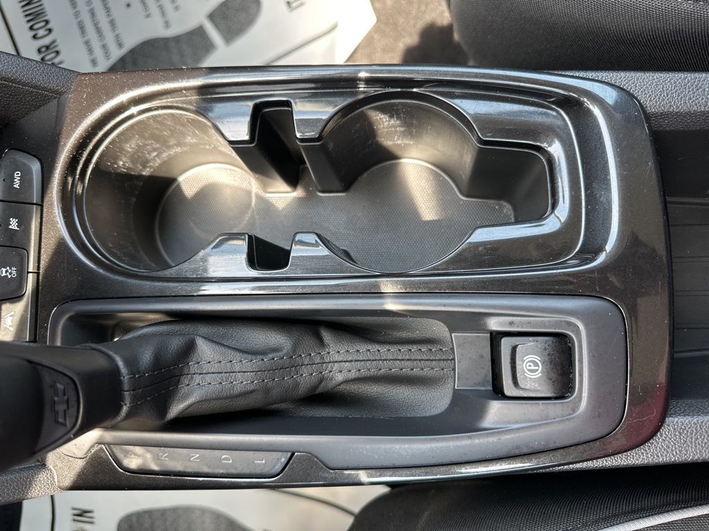 2022 Summit White Chevrolet Trailblazer LS AWD SUV