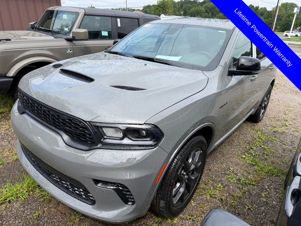 Destroyer Gray Clearcoat 2027 Dodge Durango SUV / Crossover All-Wheel Drive 8-Speed Automatic