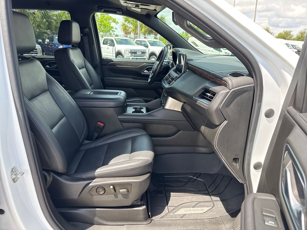 Used 2021 White Chevrolet LT image 20