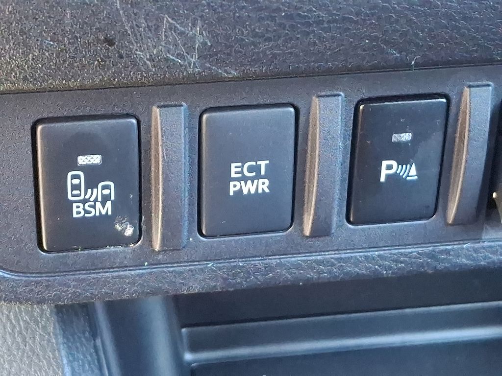 2022 Toyota Tacoma TRD Sport 25