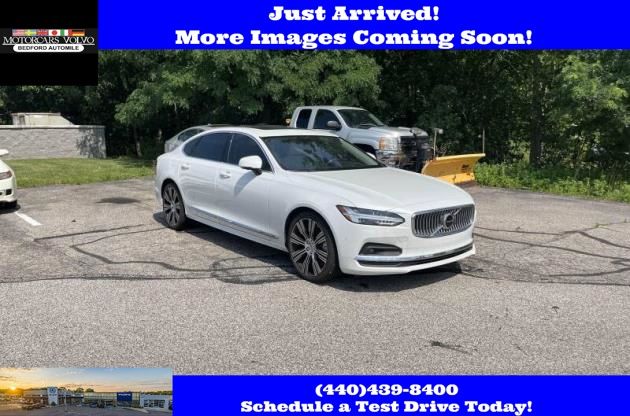Crystal White 2025 Volvo S90 Sedan All-Wheel Drive Automatic