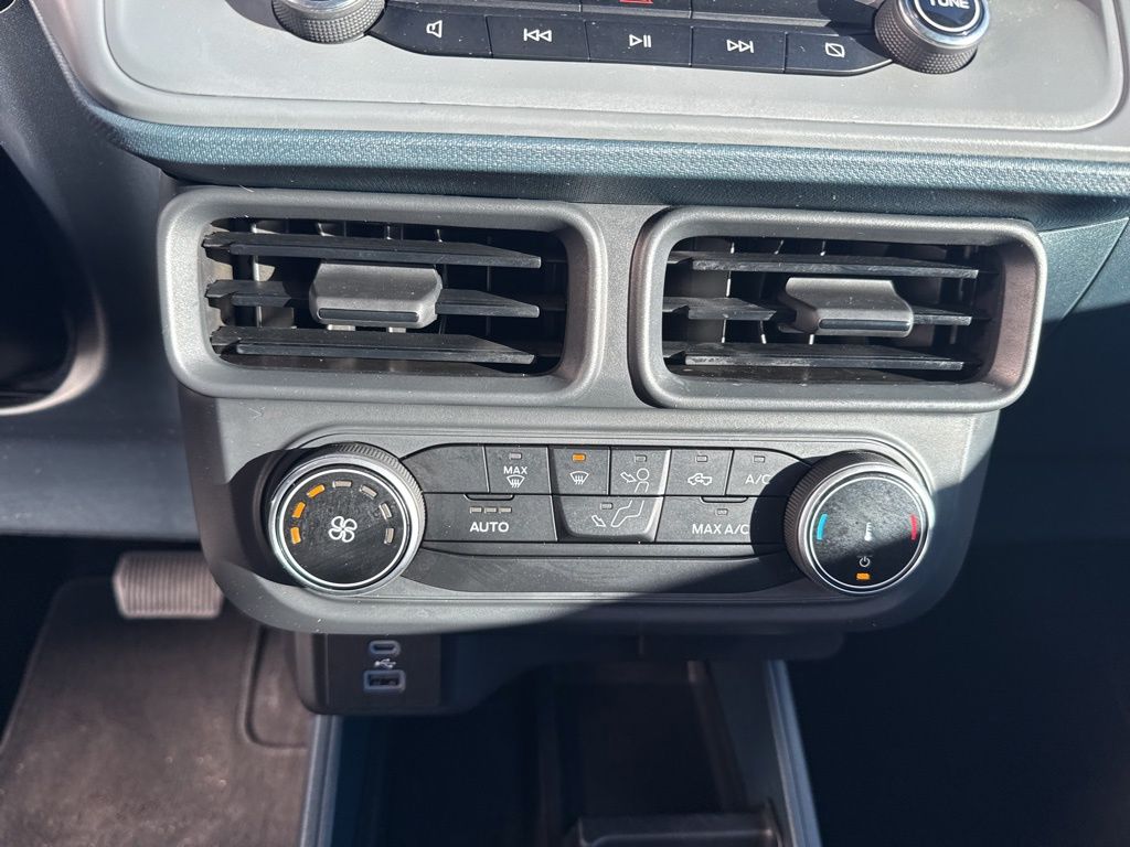 2024 Ford Maverick XL