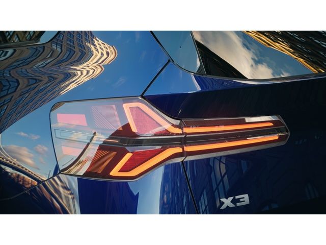 Thumbnail: 2026 BMW X3 - 8