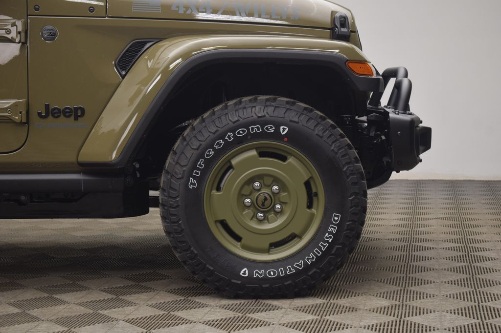 new 2026 Jeep Gladiator car, priced at $53,611