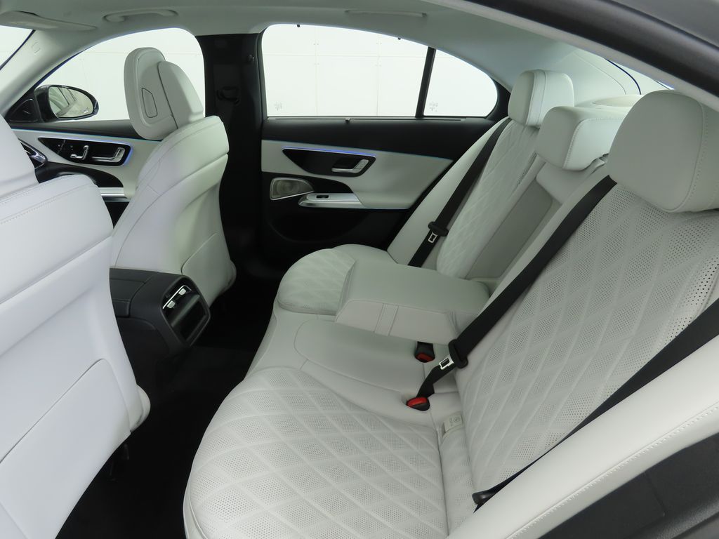 Thumbnail: 2026 Mercedes-Benz E-Class - 22