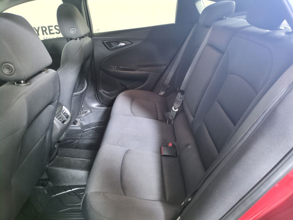 Used 2025 Chevrolet Malibu LT For Sale in Fort Wayne, IN