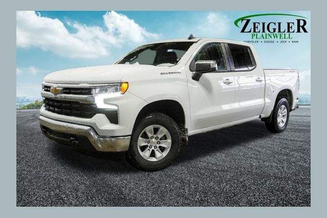 2025 Chevrolet Silverado 1500 LT Crew Cab 4WD
