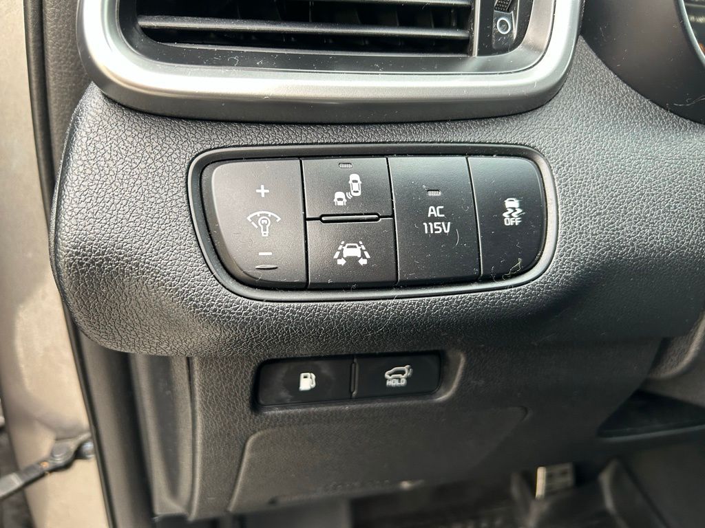 Thumbnail: 2019 Kia Sorento - 20