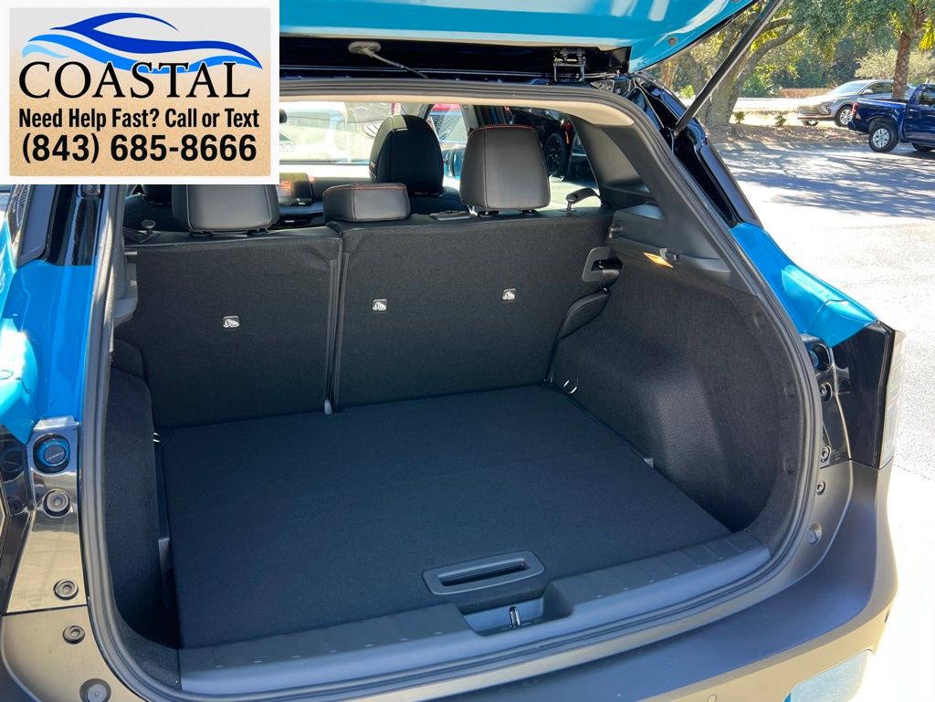 2026 Nissan Kicks SR White at Lugoff Nissan