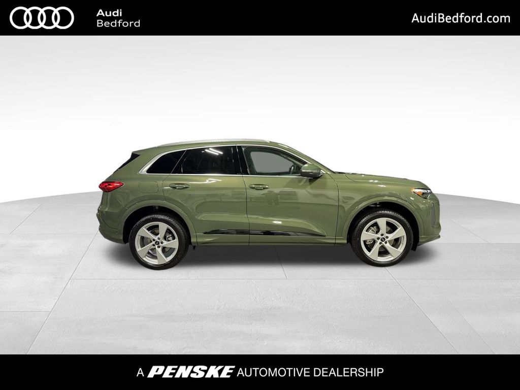 Thumbnail: 2025 Audi Q5 - 7