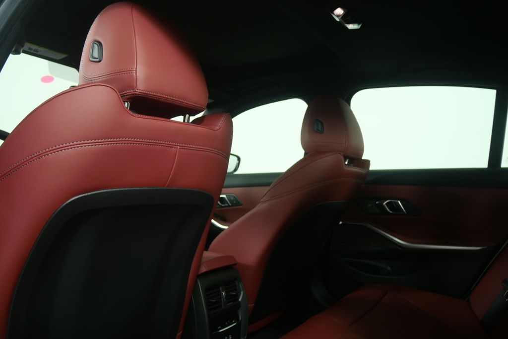 Thumbnail: 2026 BMW 3 Series - 14