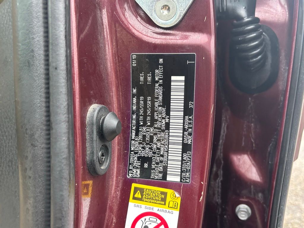 2019 Toyota Highlander Hybrid Limited photo